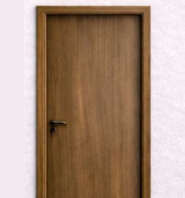 Porta Lisa WPC Thermofusion — Nogueira
